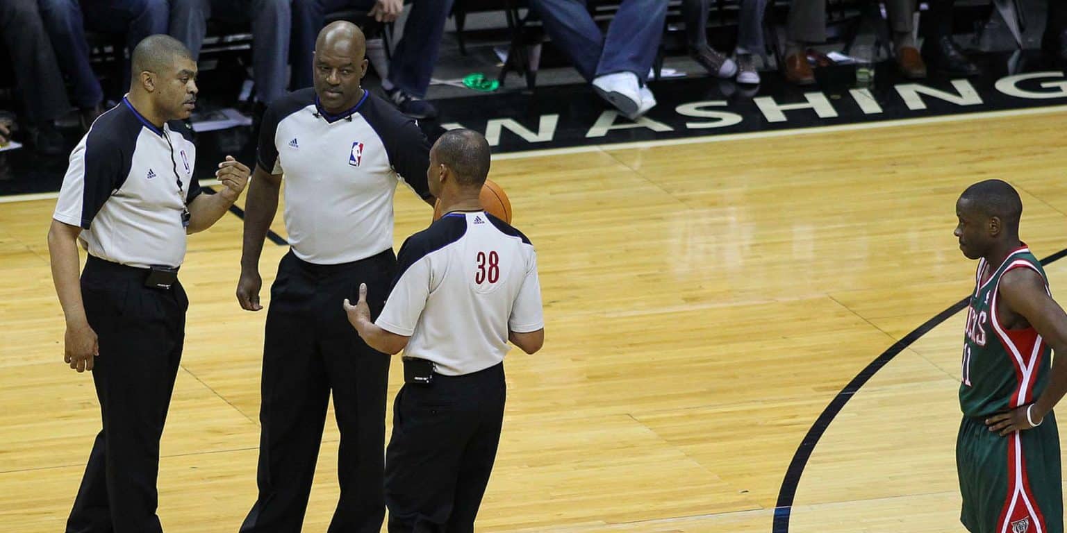 How Much Do NBA Referees Make? - Hoopsbeast